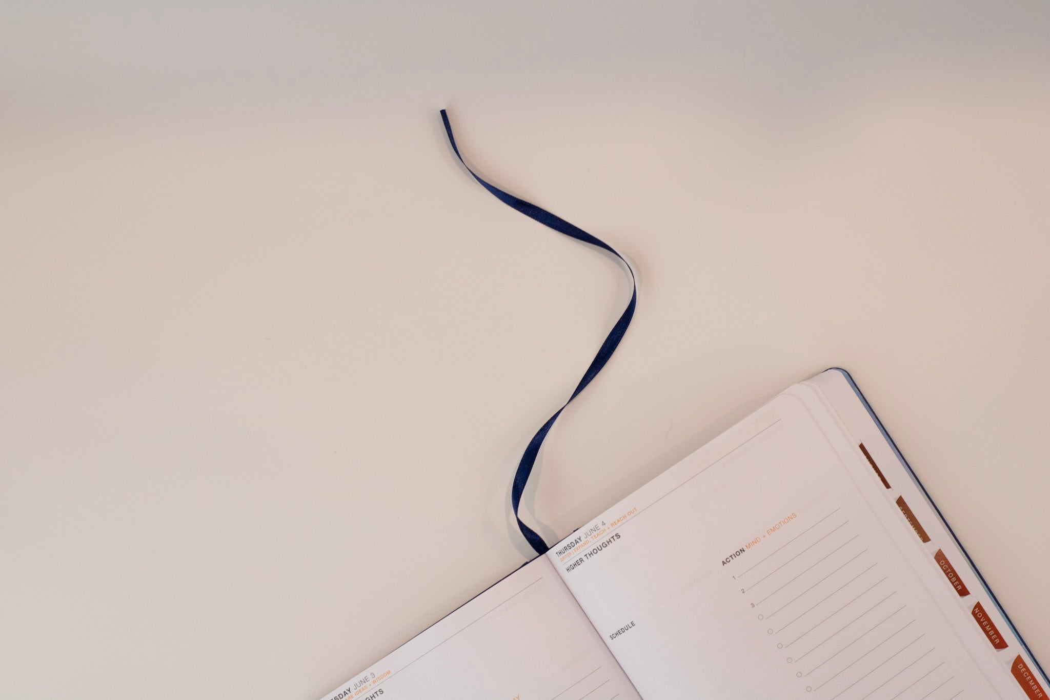 2026 CENTERED PLANNER — Daily Edition