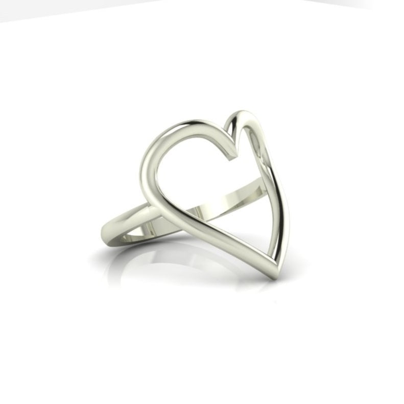 The Heart Centered Ring (silver)