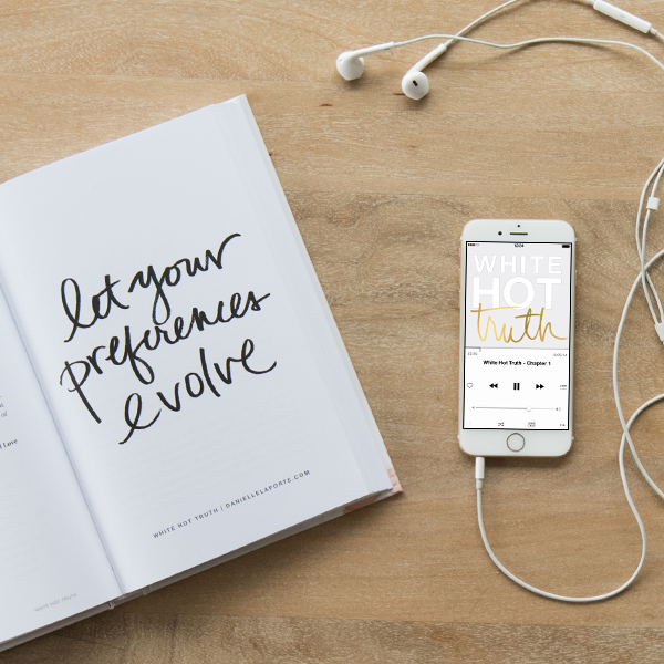 White Hot Truth: Audio Book (MP3)